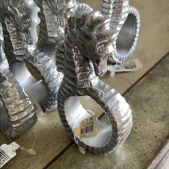 Pottery Barn Silver Seahorse Napkin Rings - Picture 1 of 4